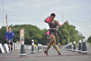 BIB: 
                            <button type="button" onclick="openModal(4931811)" class="btn btn-primary btn-sm float-right btn-popup" data-toggle="modal" data-target=".modal-high-quality">
                        <i class="fas fa-shopping-cart"></i> Add to Cart
                    </button>
                                            <button type="button" onclick="isThisMe(4931811, true)" class="btn btn-success btn-sm float-right btn-popup btn-isme hidden" data-toggle="tooltip" data-placement="bottom" title="นี่คือรูปของคุณใช่ไหม คลิกที่นี่เพื่อเอาเข้าอัลบั้ม">
                        <i class="fas fa-plus"></i> Add to album
                    </button>
                    <button type="button" onclick="isThisMe(4931811, false)" class="btn btn-warning btn-sm float-right btn-popup btn-isnotme hidden">
                        <i class="fas fa-ban"></i> Remove from album
                    </button>